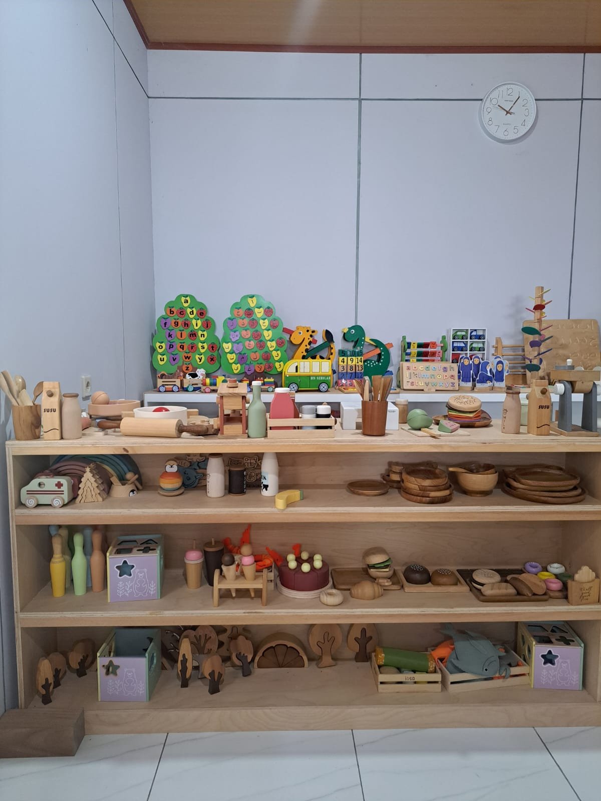 Wooden Toys Indonesia production detail